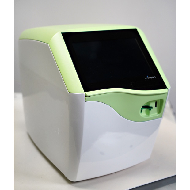 微量分光光度計　Dropsense16｜中古・レンタル　インターリンク