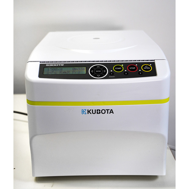 卓上冷却遠心機　S300TR｜中古・レンタル　インターリンク