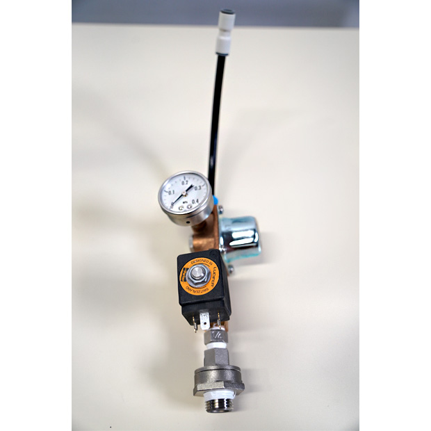 水道水直結型超純水製造装置　Direct-Q UV5 Remote（ZRQSVR500）｜中古・レンタル　インターリンク