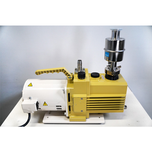 油回転真空ポンプ（耐食性直結型）　ULVAC　GCD-051X｜中古・レンタル　インターリンク