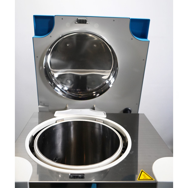 高圧蒸気滅菌器　オートクレーブ　ハイクレーブ　HVN-50ⅡLB｜中古・レンタル　インターリンク
