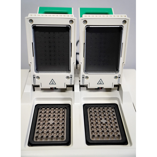 サーマルサイクラー　C1000 Touch（1851148JA）｜中古・レンタル　インターリンク