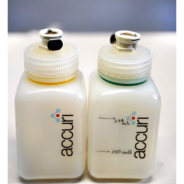 フローサイトメーター　BD Accuri C6｜中古・レンタル　インターリンク