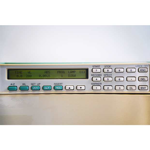 Lachrom ELITE　高速液体クロマトグラフ　UV-VIS検出器　L-2420（890-0420）｜中古・レンタル　インターリンク